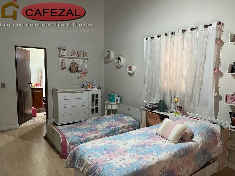 Casa, 2 quartos, 337 m² - Foto 21