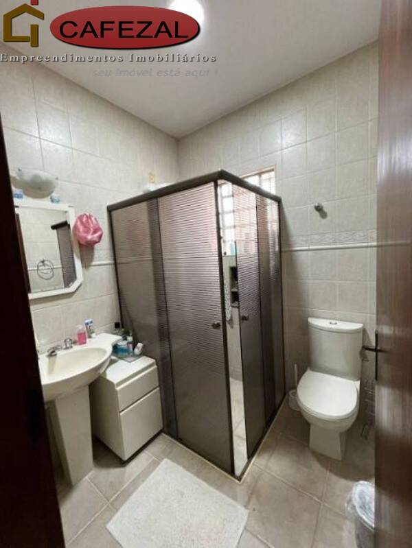 Casa, 3 quartos, 220 m² - Foto 17