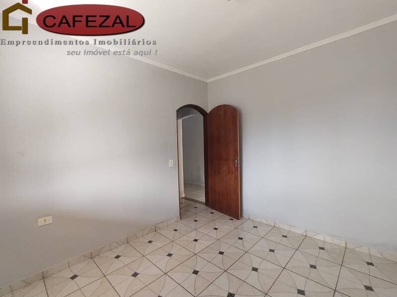Casa, 3 quartos, 256 m² - Foto 20