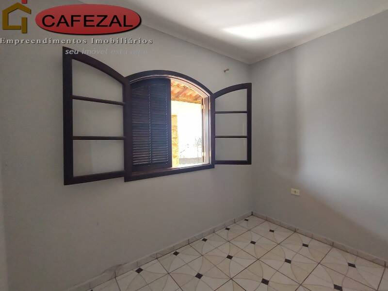 Casa, 3 quartos, 256 m² - Foto 24