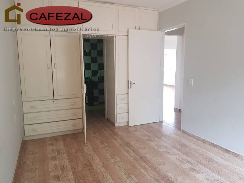 Casa, 4 quartos, 370 m² - Foto 22