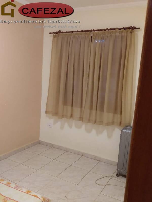 Casa, 6 quartos, 250 m² - Foto 16