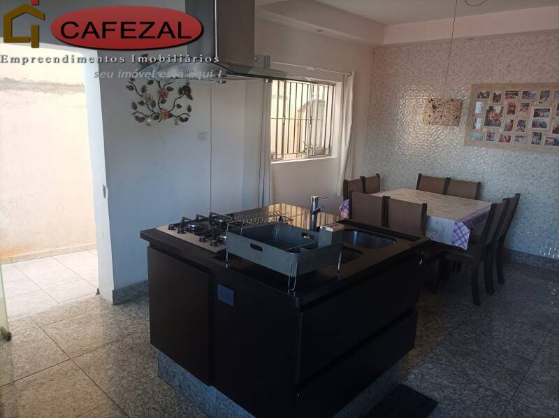 Casa, 3 quartos, 150 m² - Foto 1