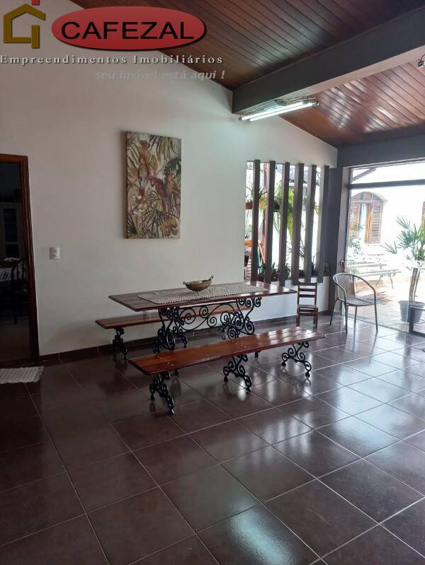 Sobrado, 3 quartos, 359 m² - Foto 17