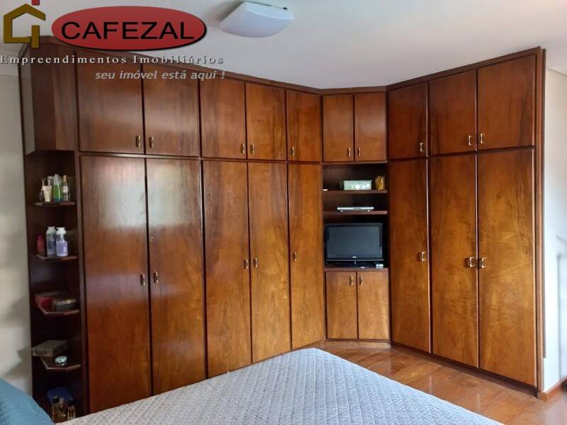Sobrado, 3 quartos, 359 m² - Foto 25