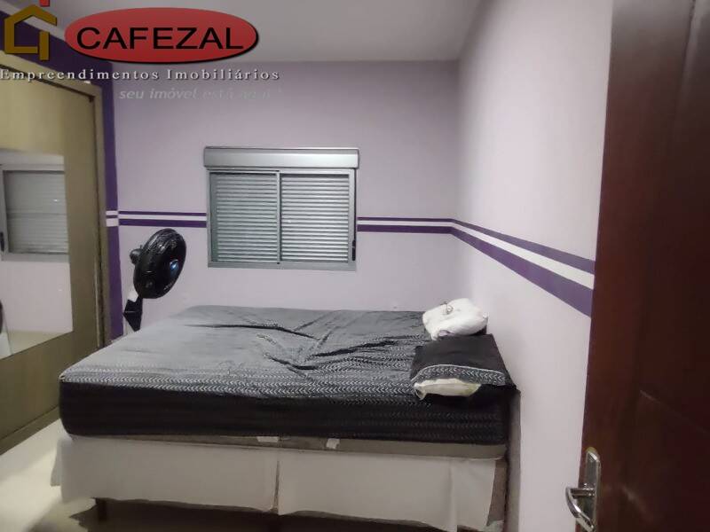 Casa, 5 quartos, 230 m² - Foto 9