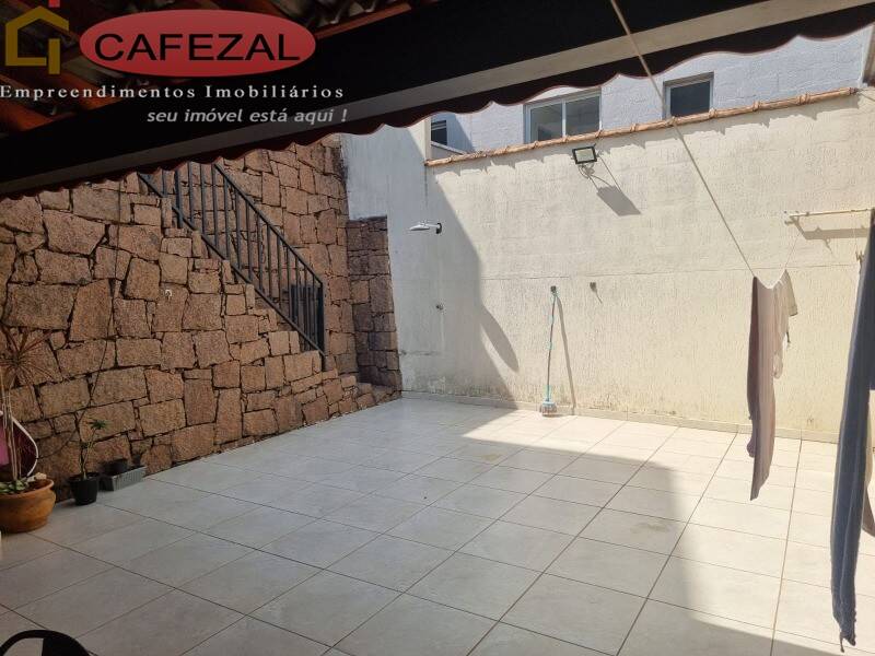 Casa, 3 quartos, 220 m² - Foto 4