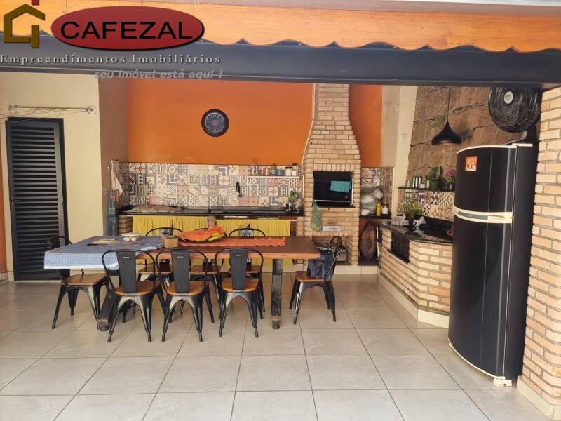 Casa, 3 quartos, 220 m² - Foto 8
