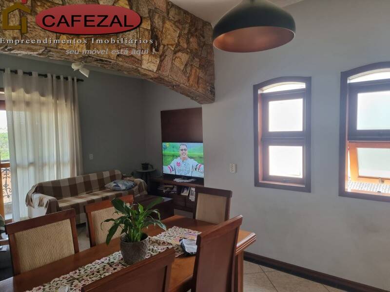 Casa, 3 quartos, 220 m² - Foto 14