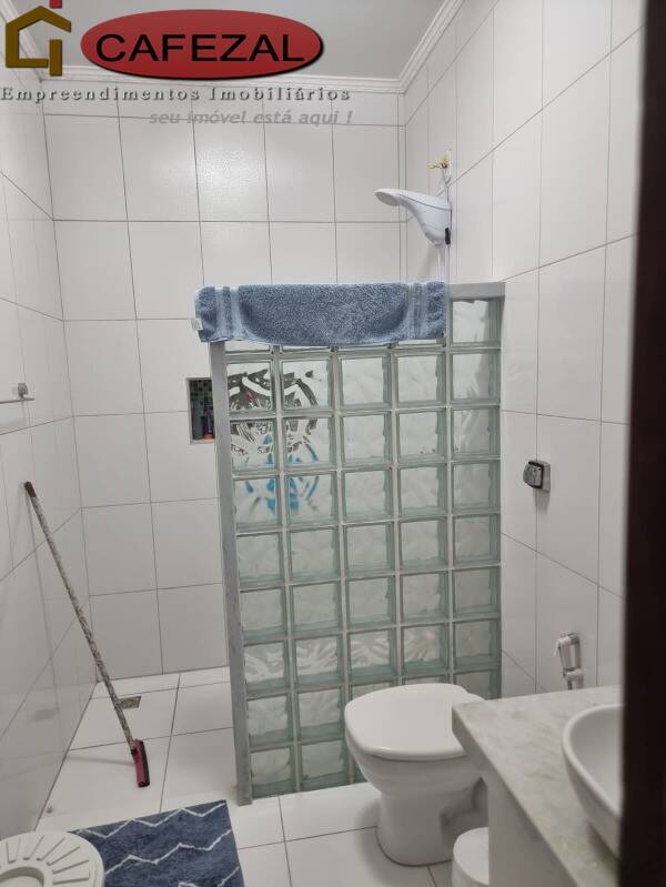 Casa, 3 quartos, 220 m² - Foto 21