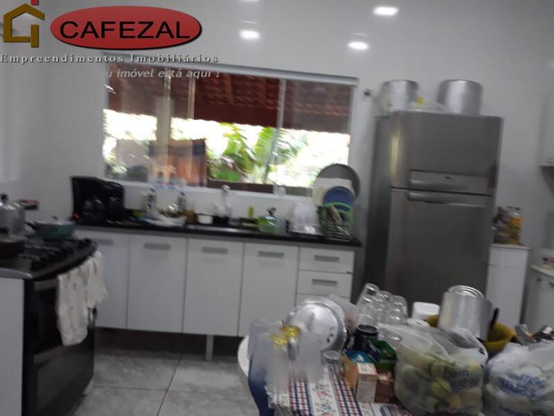 Casa, 3 quartos, 250 m² - Foto 12