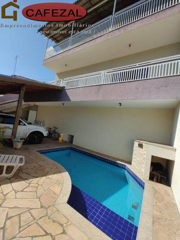 Sobrado, 3 quartos, 261 m² - Foto 3