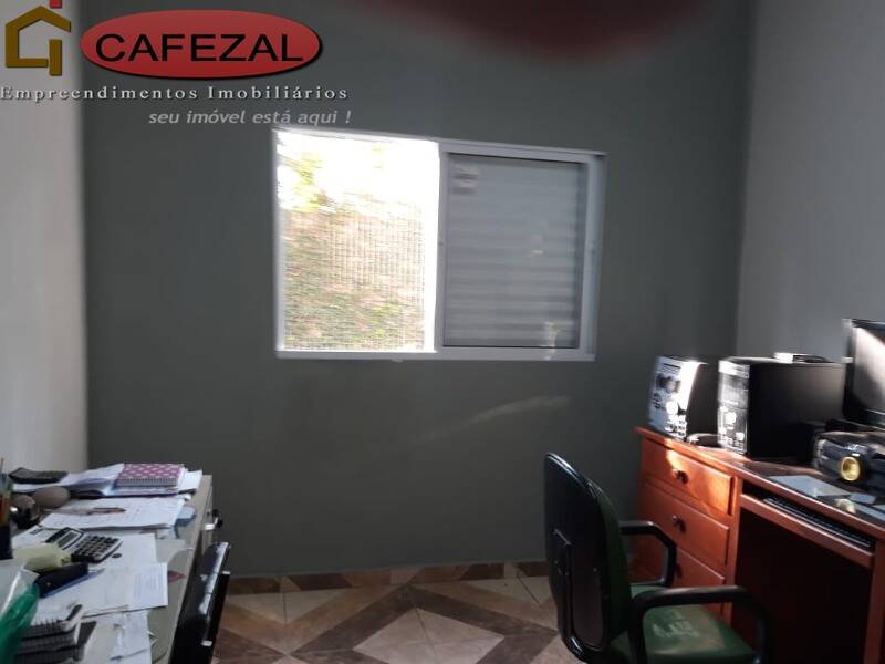 Casa, 3 quartos, 250 m² - Foto 16