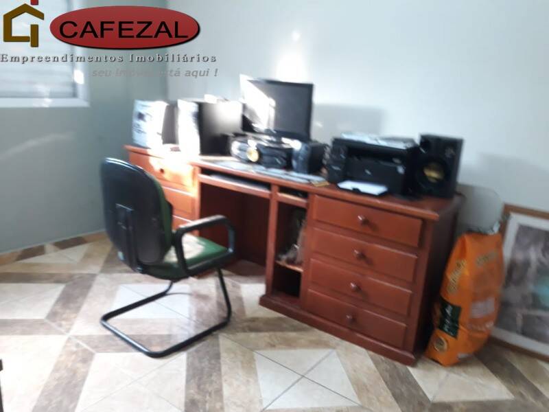 Casa, 3 quartos, 250 m² - Foto 17