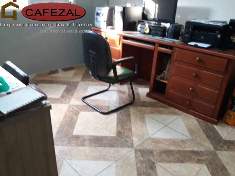 Casa, 3 quartos, 250 m² - Foto 18