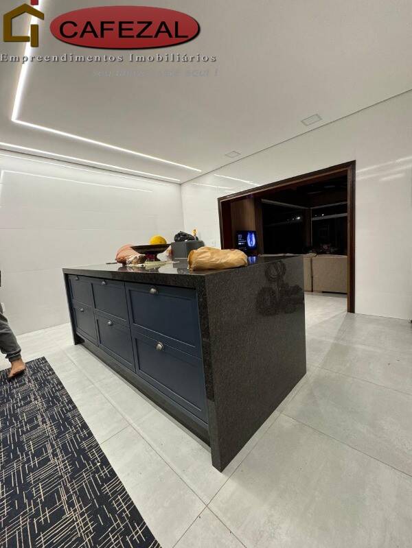 Casa, 4 quartos, 348 m² - Foto 24