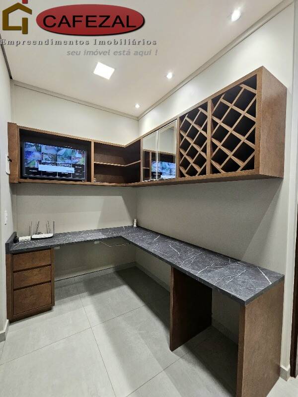 Casa, 4 quartos, 348 m² - Foto 30