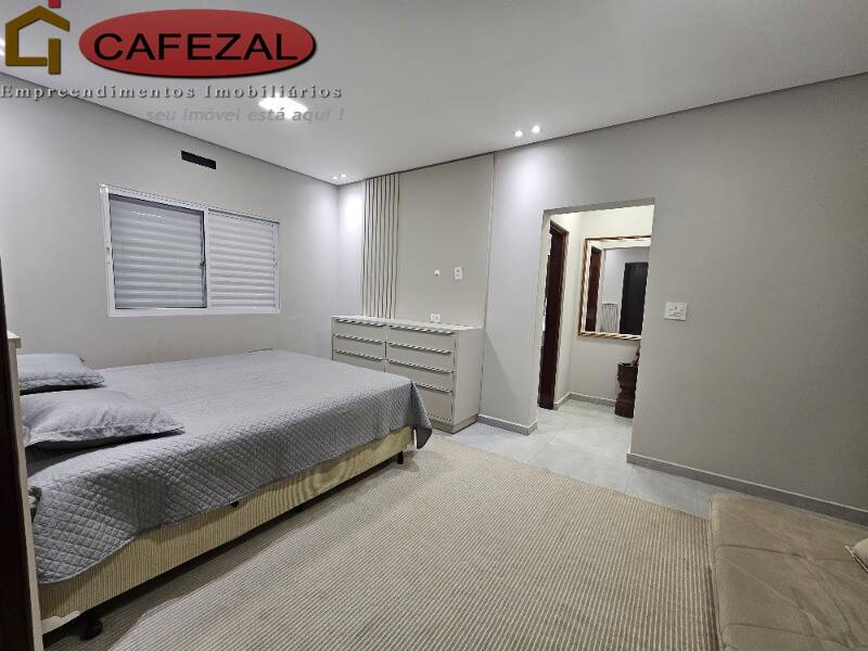 Casa, 4 quartos, 348 m² - Foto 31
