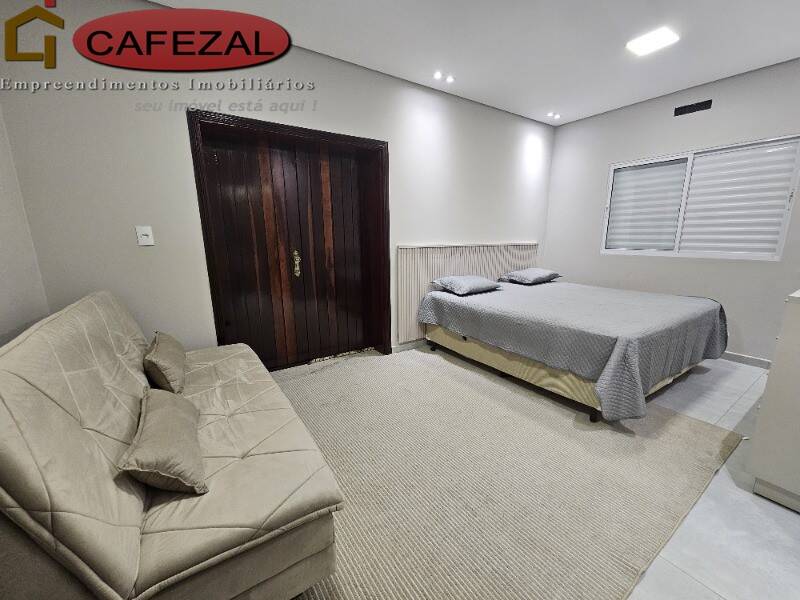 Casa, 4 quartos, 348 m² - Foto 35