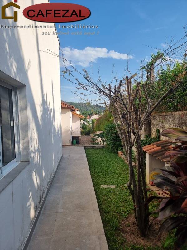 Casa, 3 quartos, 233 m² - Foto 11