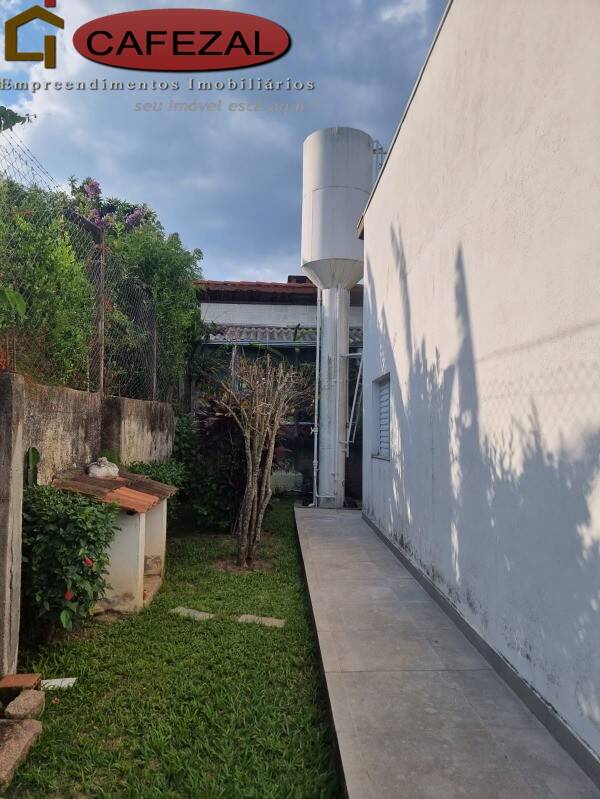 Casa, 3 quartos, 233 m² - Foto 12