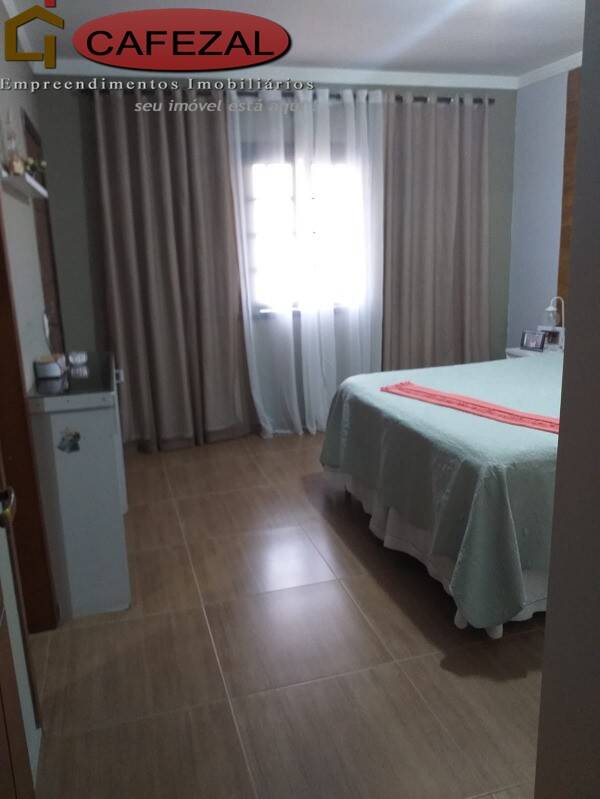 Casa, 5 quartos, 291 m² - Foto 9
