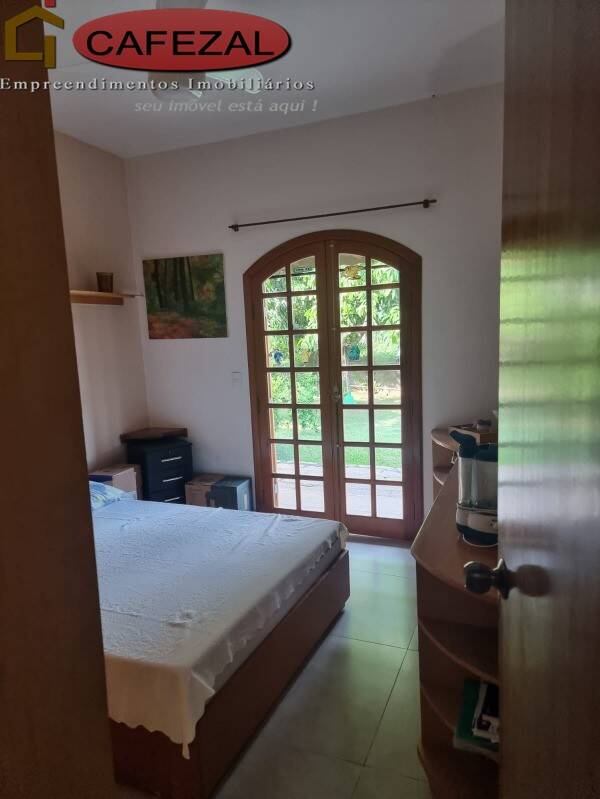 Casa, 3 quartos, 233 m² - Foto 46
