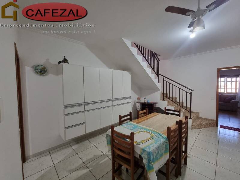 Sobrado, 4 quartos, 216 m² - Foto 19