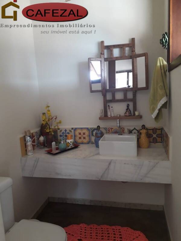 Casa, 3 quartos, 220 m² - Foto 33