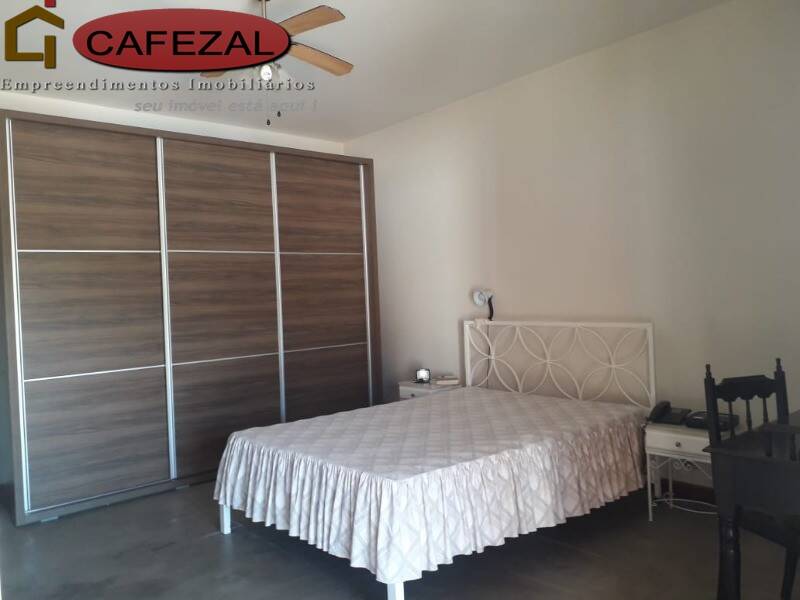 Casa, 3 quartos, 220 m² - Foto 35