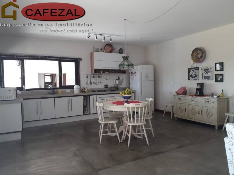 Casa, 3 quartos, 220 m² - Foto 48
