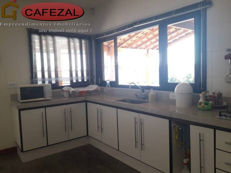 Casa, 3 quartos, 220 m² - Foto 51