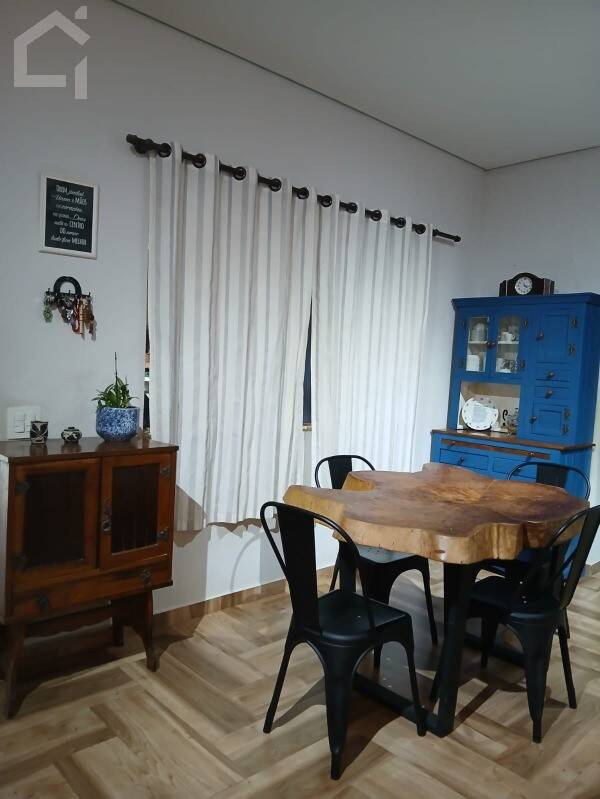 Casa, 3 quartos, 223 m² - Foto 4