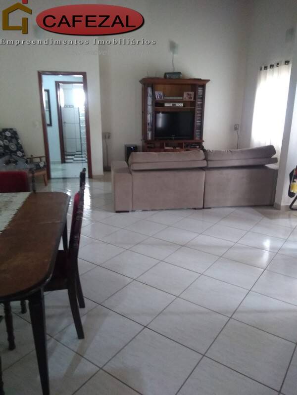 Casa, 3 quartos, 300 m² - Foto 11