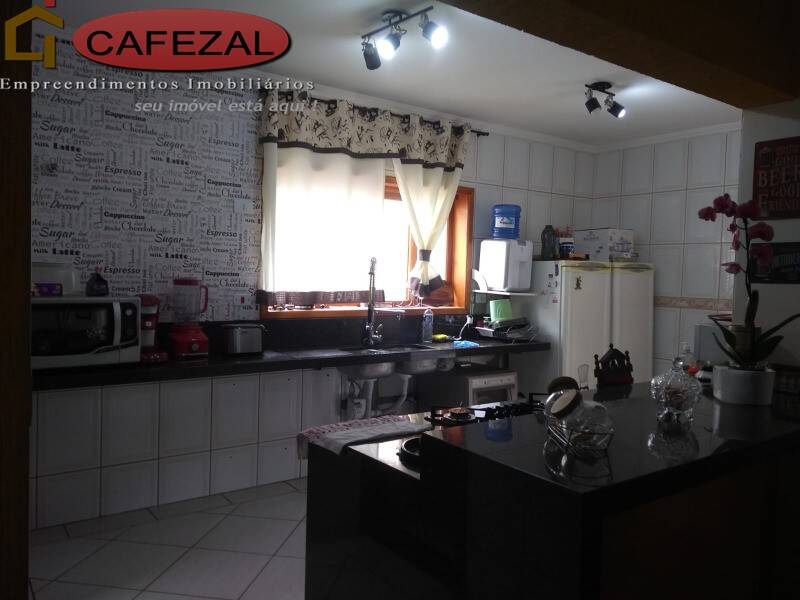 Casa, 3 quartos, 300 m² - Foto 15