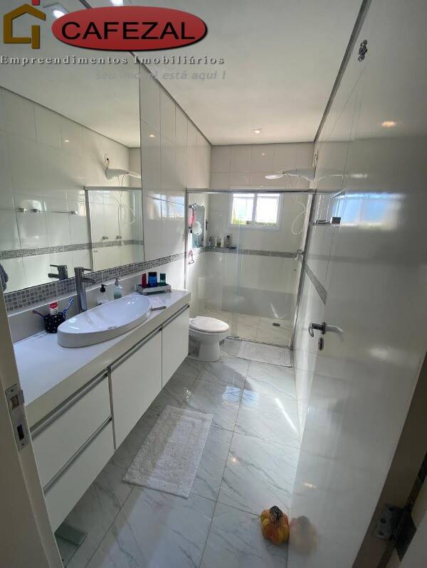 Casa, 3 quartos, 397 m² - Foto 35