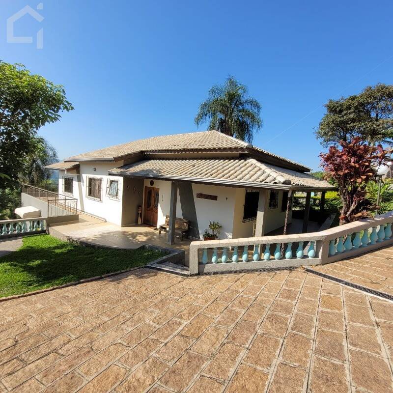 Casa, 3 quartos, 564 m² - Foto 1