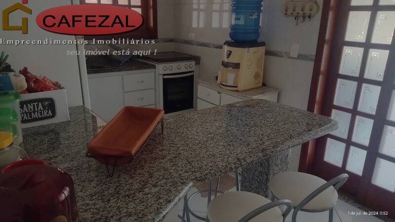 Casa, 3 quartos, 270 m² - Foto 32