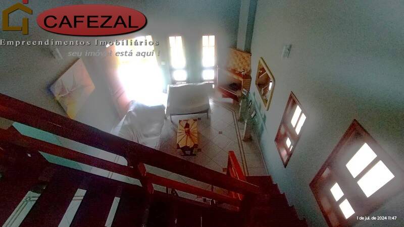 Casa, 3 quartos, 270 m² - Foto 40