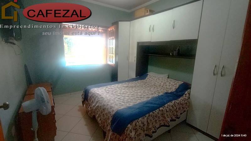 Casa, 3 quartos, 270 m² - Foto 44