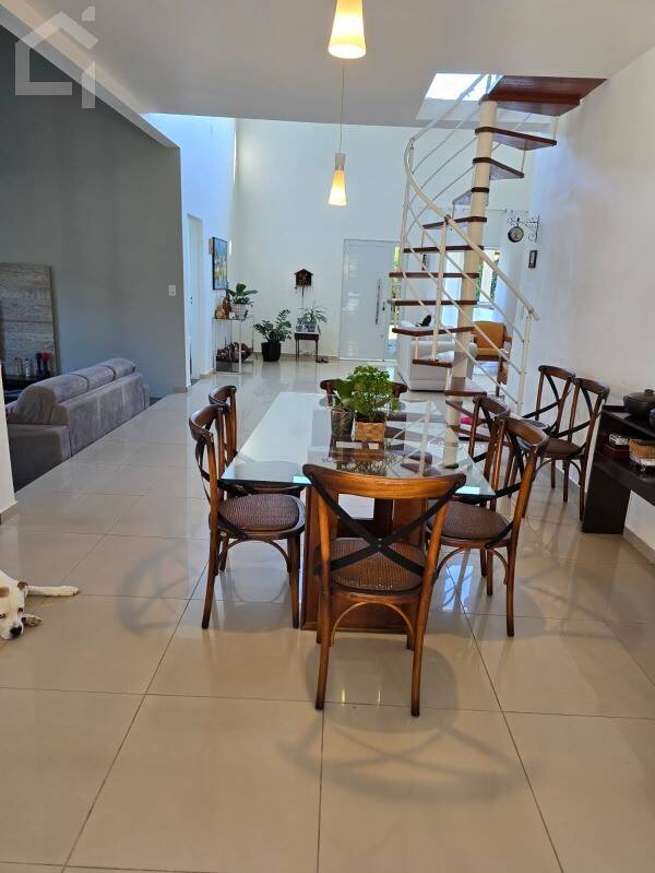 Casa, 4 quartos, 278 m² - Foto 37