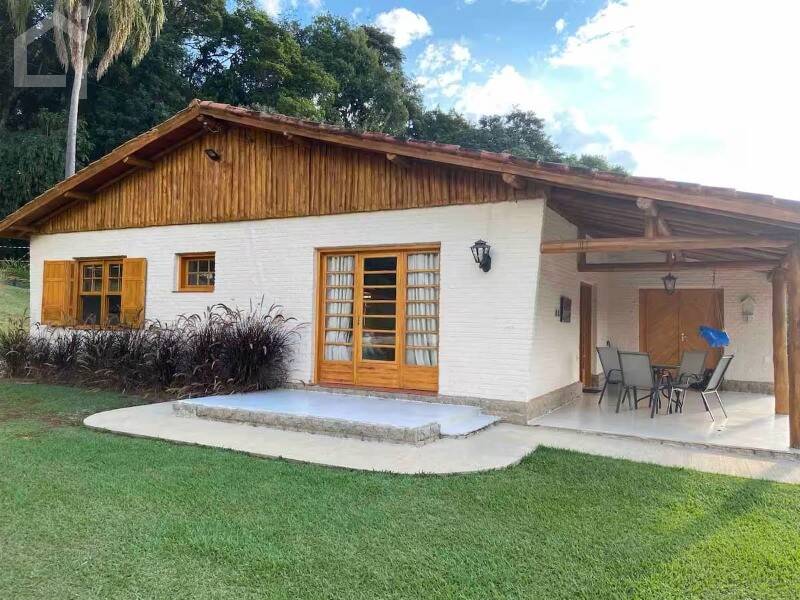 Sítio, 7 quartos, 1000 m² - Foto 1