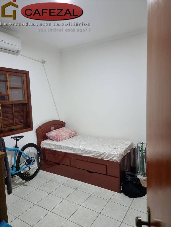 Casa, 3 quartos, 180 m² - Foto 26