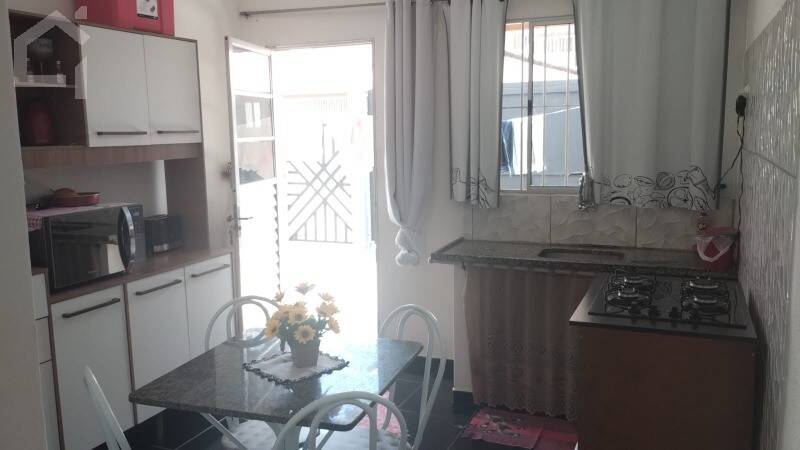 Casa, 1 quarto, 130 m² - Foto 6