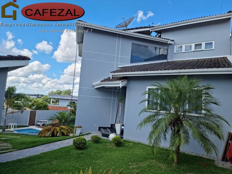Casa, 3 quartos, 277 m² - Foto 1