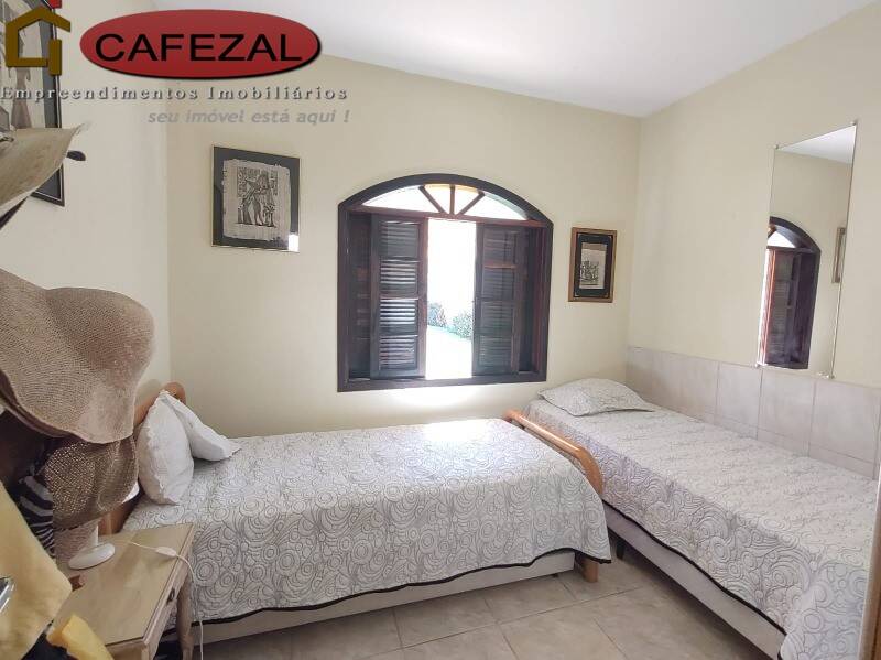 Casa, 6 quartos, 395 m² - Foto 23
