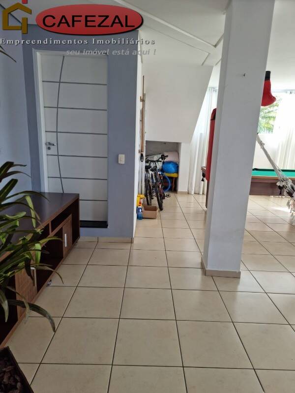 Casa, 3 quartos, 277 m² - Foto 14