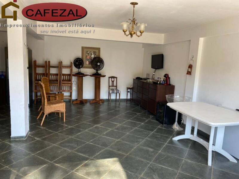 Casa, 3 quartos, 358 m² - Foto 23
