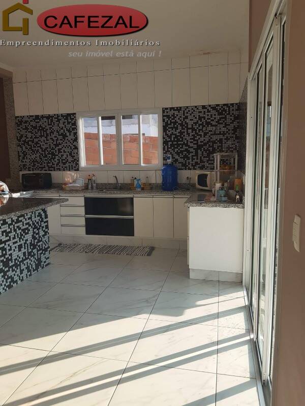 Casa, 3 quartos, 315 m² - Foto 8