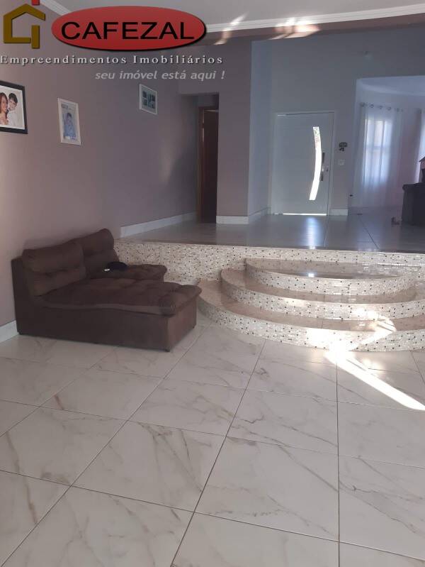Casa, 3 quartos, 315 m² - Foto 13